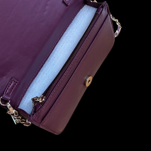 New Badgley Mischka plum crossbody/clutch - Picture 10 of 13